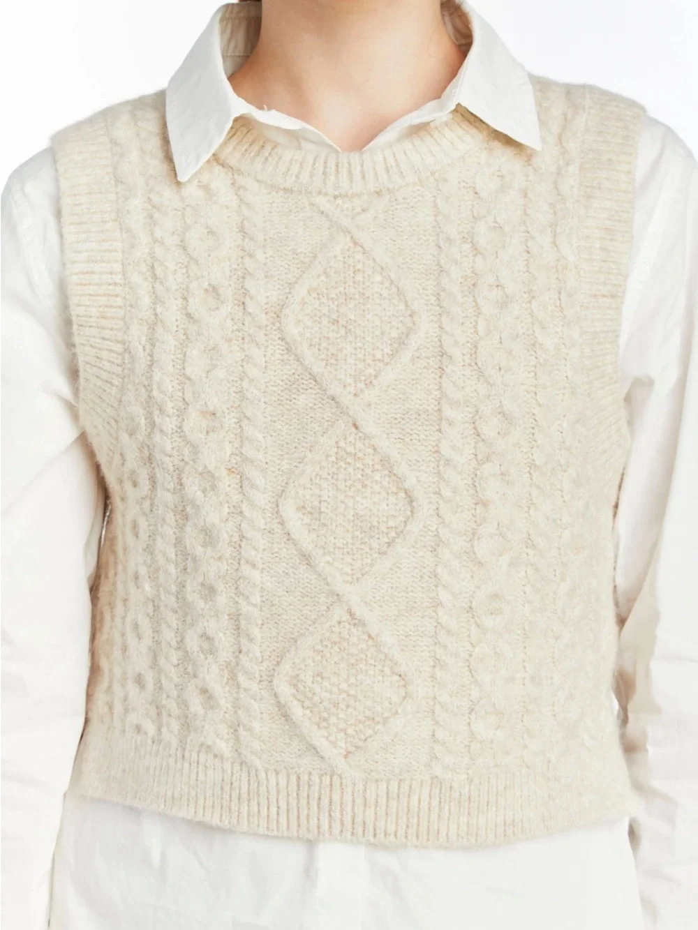Tractr Cream Knit Vest and Button-Front Skirt Set
